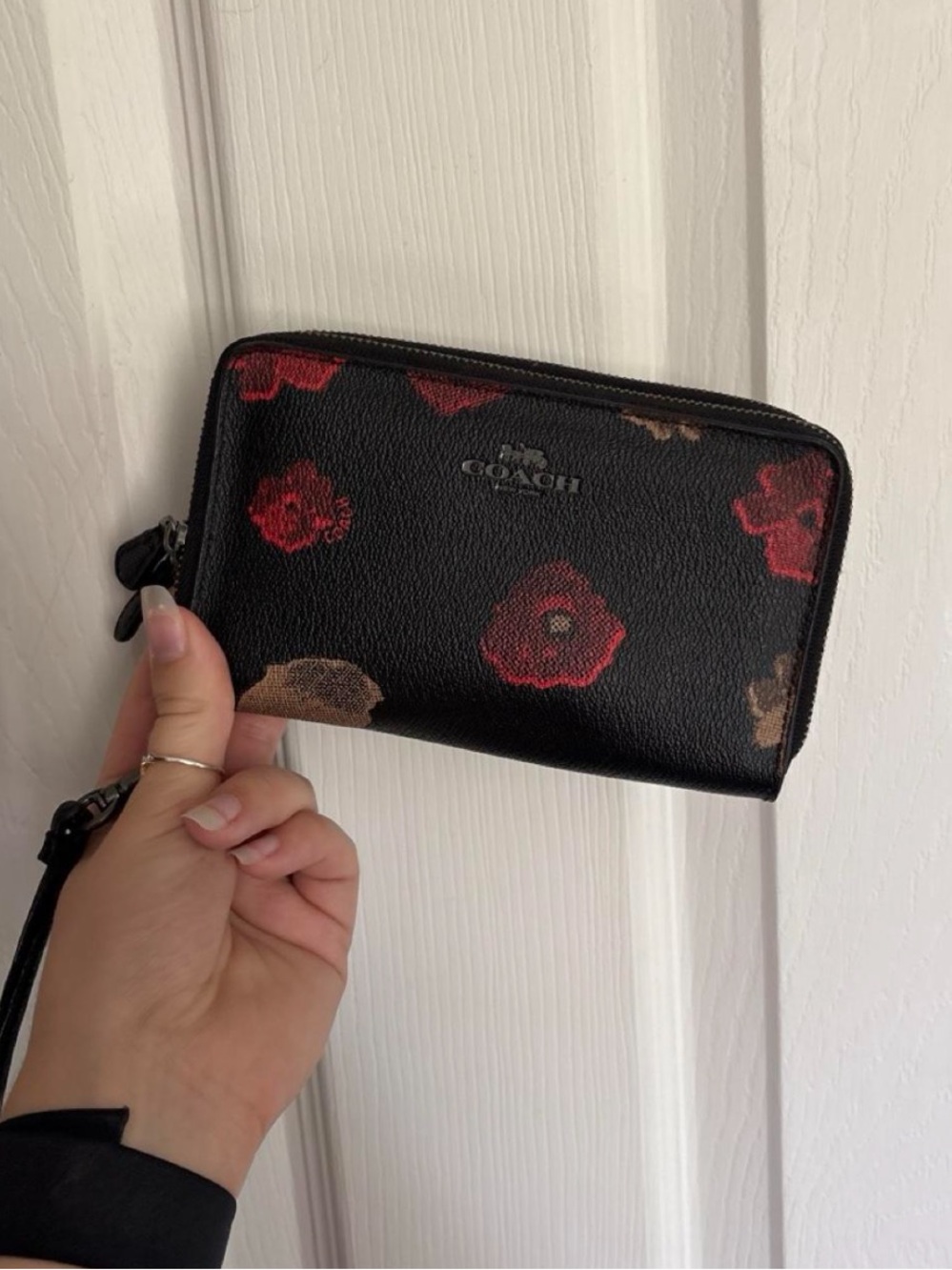 Coach Black Floral Zip Wallet Wristlet with Red and Tan Blooms